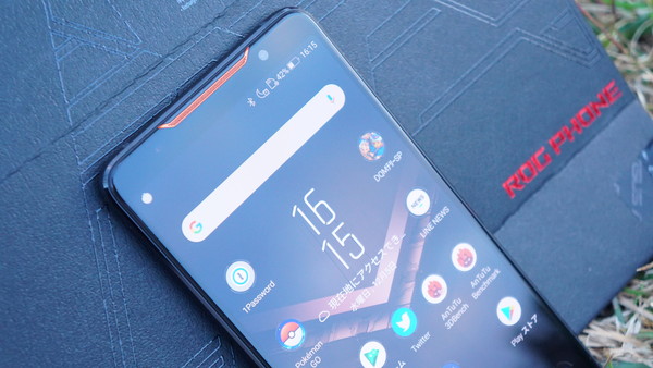 ROG Phoneの端末画像