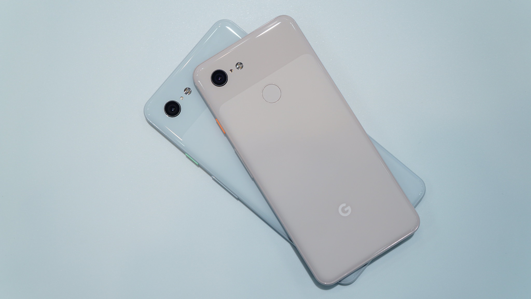 Pixel 3 ・3 XLの端末画像