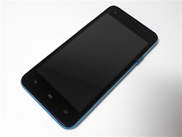 UPQ Phone A01のフロントパネル
