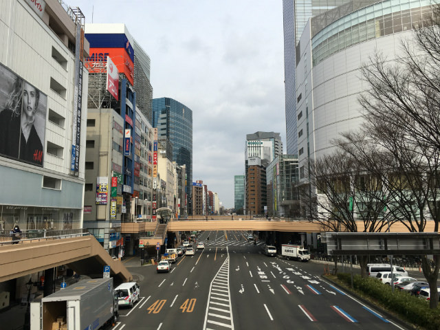 iPhone 6s で撮影した昼の街の風景