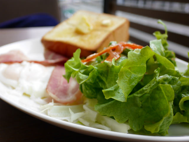 コントロールリングを回して調整するだけでボケ味が簡単に変えられる