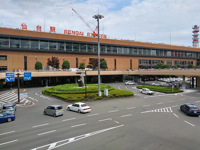 仙台駅(西口)の外観(HDRオン)