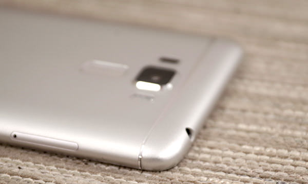 ZenFone 3 Laser