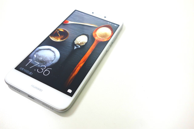 HUAWEI nova lite