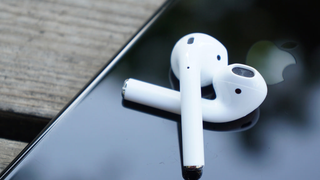 完全ワイヤレスの新体験が楽しめる「AirPods」