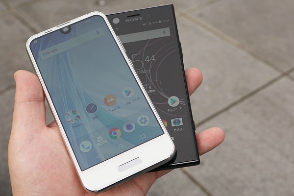 Xperia XZ1 Compact AQUOS R compact