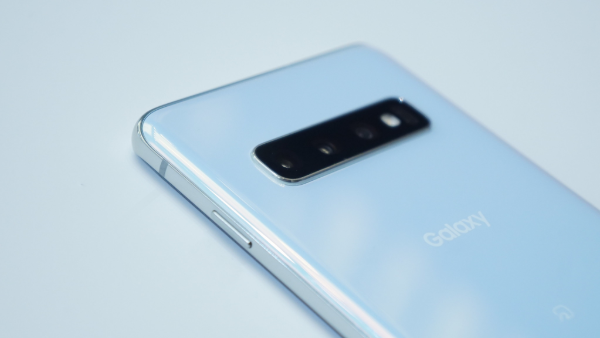 Galaxy S10シリーズのトリプルカメラ