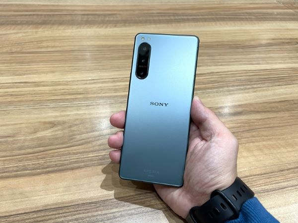 Xperia 5                             - 40