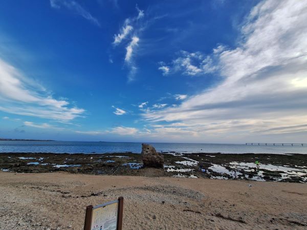 Galaxy A54 5Gの超広角カメラで撮った海辺