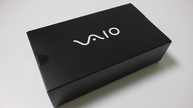 Vaio Phone Va 10jを入手 開封の儀 ファーストインプレッションをお届けします