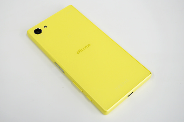 Xperia Z5 Compactの背面
