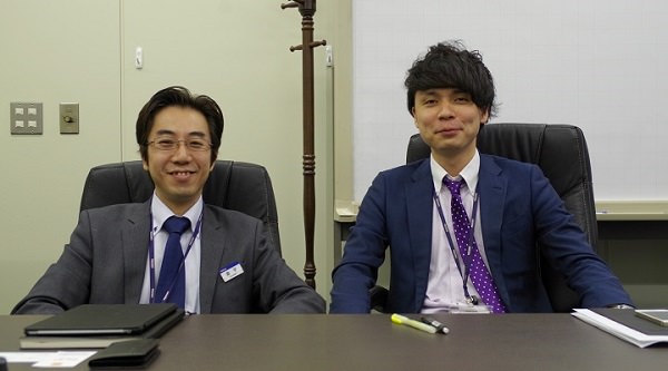 みずほ銀行 個人業務部インキュベーション室 金子さん（左）と谷さん（右）