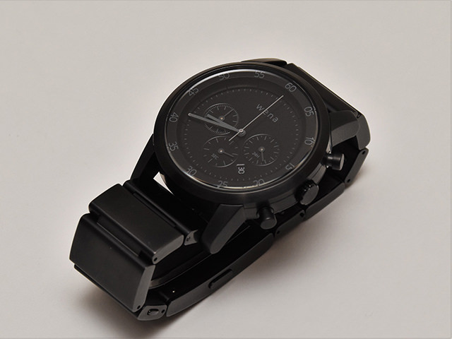 wena wrist Premium Blackのクロノグラフモデル