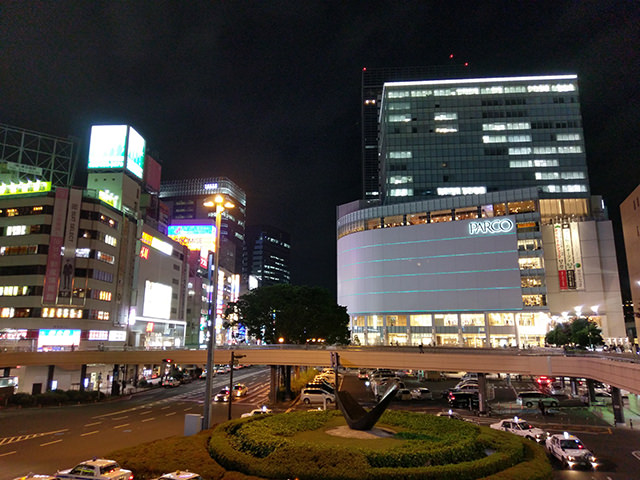 夜の仙台駅前（HDRオン）