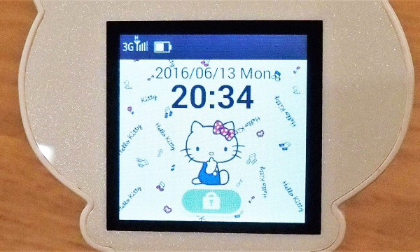 とにかくカワイイ ハローキティフォン Hello Kitty Figurine Kt 01 の外観 基本機能 使い方レビュー モバレコ 格安sim スマホ の総合通販サイト