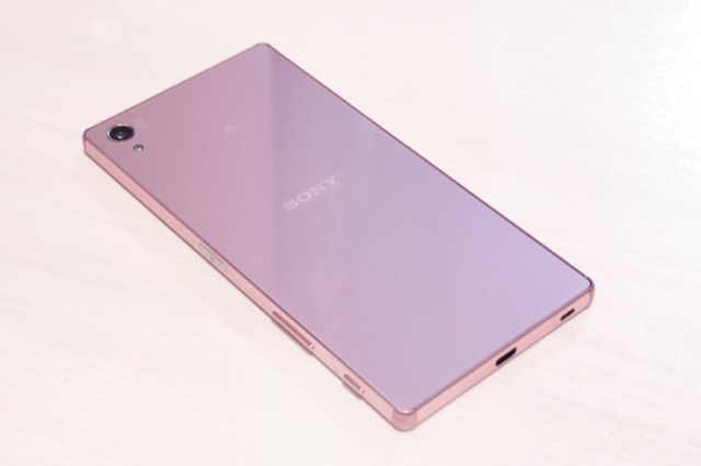 国内未発売 Xperia Z5 Premium ピンクモデルをレビュー これぞzシリーズの集大成だ モバレコ 格安sim スマホ の総合通販サイト