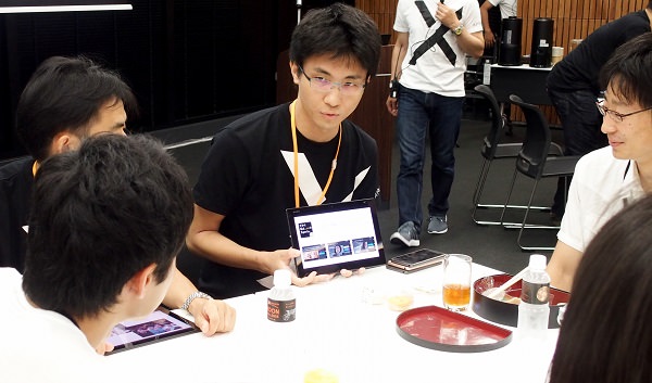 ムービークリエイターエンジニアの八重田さん
