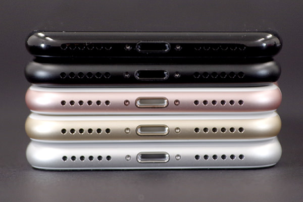 写真で見るiphone 7の5色カラー比較 おすすめはどれ モバレコ 格安sim スマホ の総合通販サイト