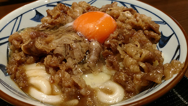 Moto Z カメラ作例:牛すき釜玉うどん