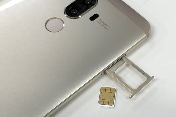 SIMフリースマホは自分で通信会社を選ぶ