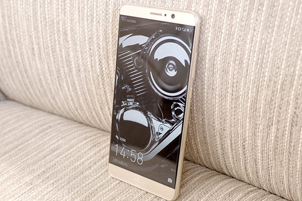 HUAWEI Mate 9
