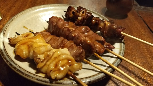 Moto G5 Plus カメラ作例:串焼き盛り合わせ