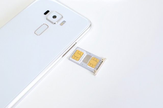 ZenFone 3 はDSDS対応