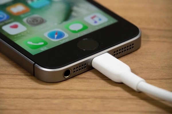 iPhone SEはバッテリー持ちがいい