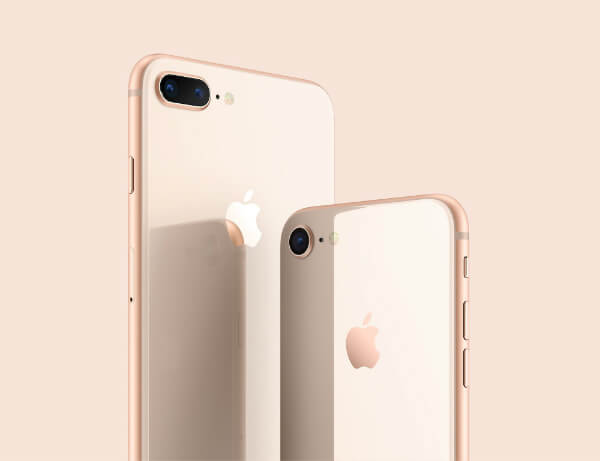 「iPhone 8」と「iPhone 8 Plus」のプロダクトイメージ