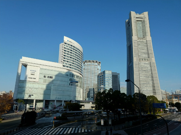 カメラ作例 ZenFone 4 Pro:日中の風景写真