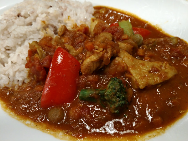 カメラ作例 ZenFone 4:室内での料理写真