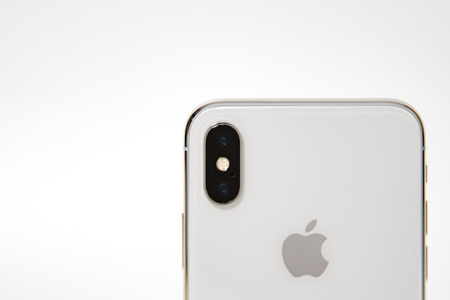 iPhone X