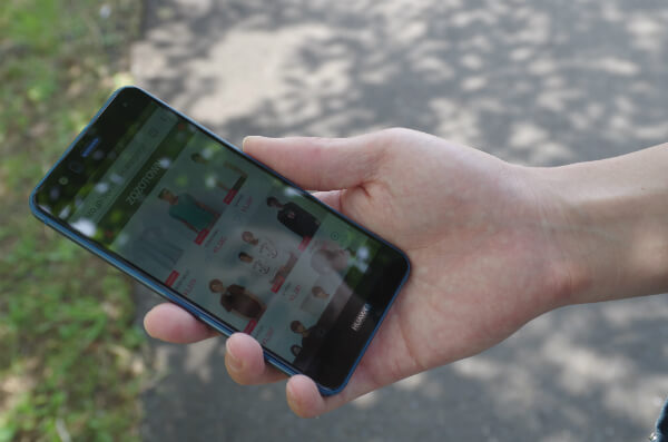 ニュースを読んだり、ショッピングをしたり、調べ物をするのがサゴ師匠の主なスマホの使い方