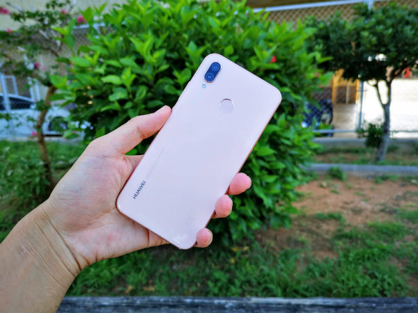 UQモバイルのSIMと一緒に人気のSIMフリースマホも試してみよう!