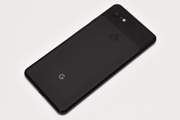 Google Pixel 3 XLのデザイン・外観