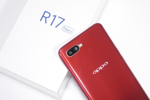 OPPO R17 Neoは非常に満足度の高い端末でした!
