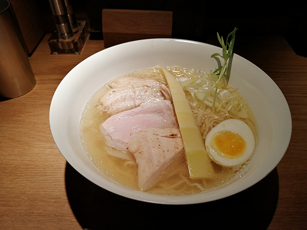 特製塩ラーメン