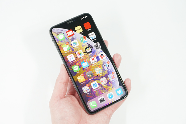 iPhone XS / XS Max