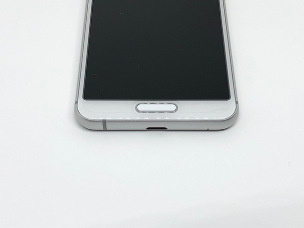 AQUOS sense3のホームボタン周辺