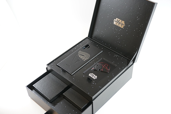 Galaxy Note10+ Star Wars Special Edition 付属品①