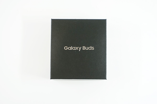 ワイヤレスイヤホン「Galaxy Buds」ケース