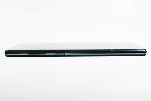 Galaxy Note10+ Star Wars Special Edition 側面①