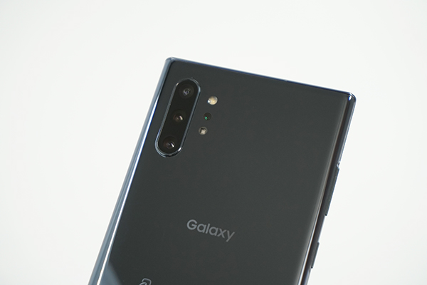 Galaxy Note10+のカメラ部1