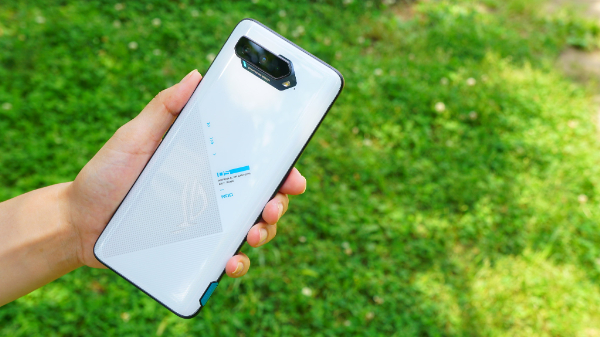 ROG Phone 5                               - 24