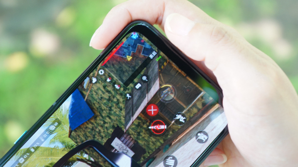 ROG Phone 5                               - 44