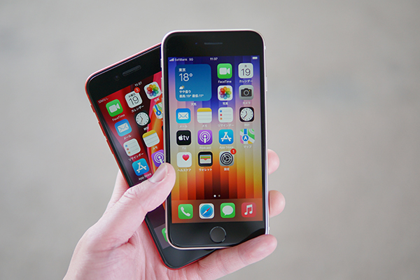 iPhone SE（第3世代）とiPhone SE（第2世代）との比較