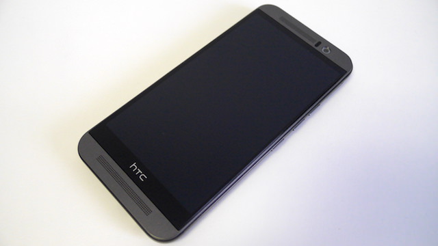 金属製の筐体を採用するHTC One M9
