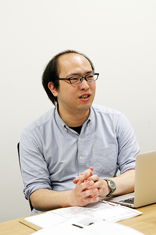 プロダクト本部 プロダクト推進部 企画業務課 リードエンジニアの堂前氏