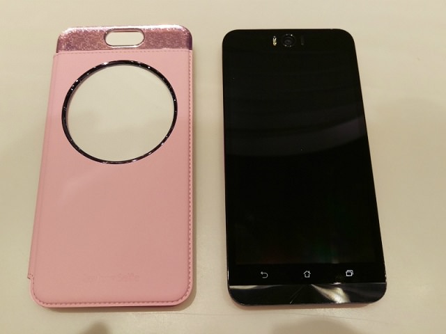View Flipも同時発売を予定しているという