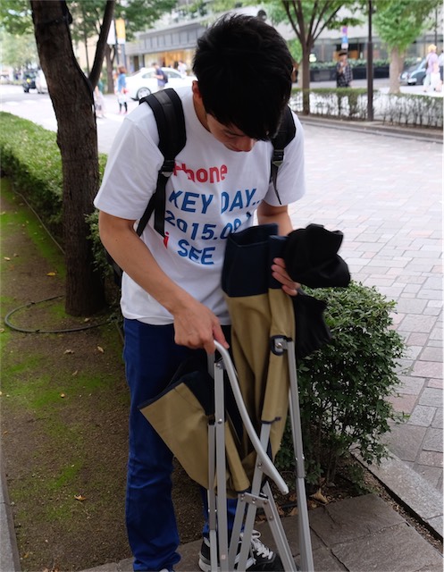 早々に椅子をしまう僕……。数日前のデジャヴ感がすごい